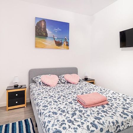 Apartamento Magic Badalona House Exterior foto